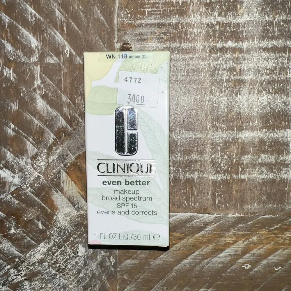 Clinique Even Better Makeup SPF15 Foundation WN‎ 118 Amber (D)